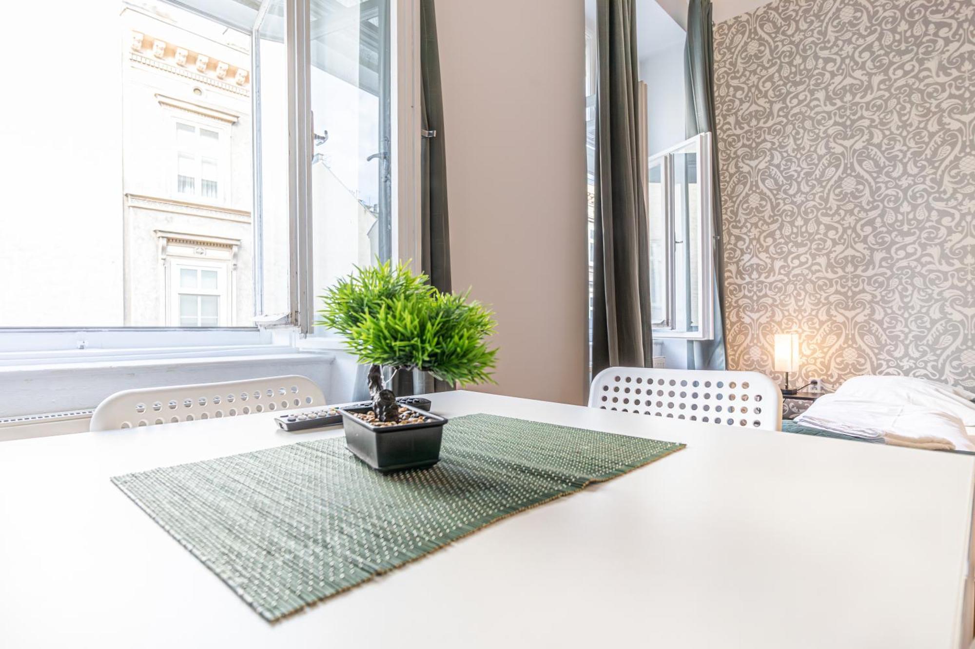 Friendly 2br Apt- Near Rennweg & Belvedere Palace * Wien